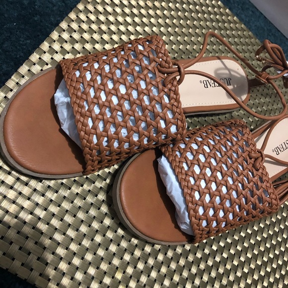 Brown basket weave lace up flats. - Picture 2 of 3
